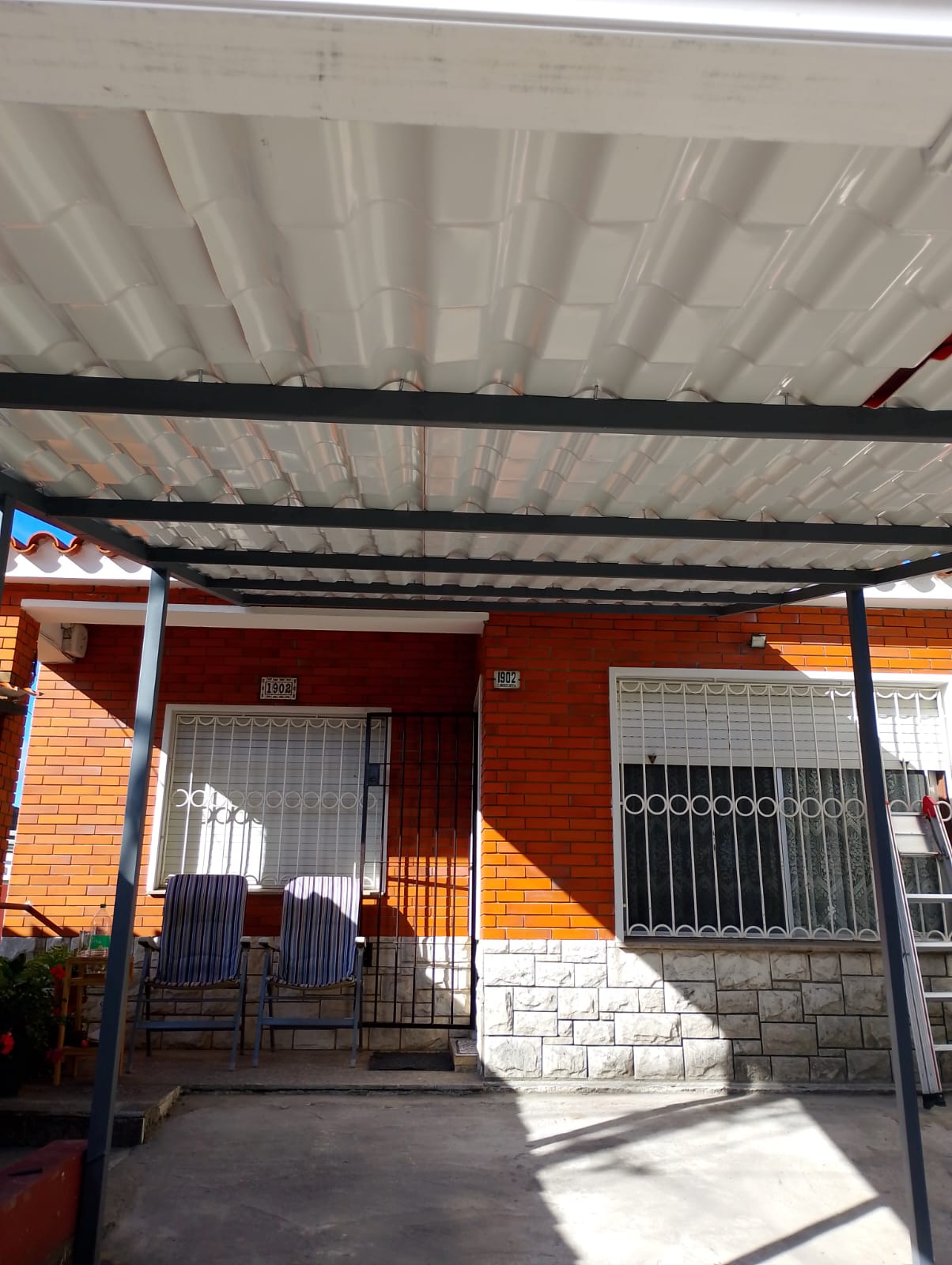 Techo con estructura de hierro